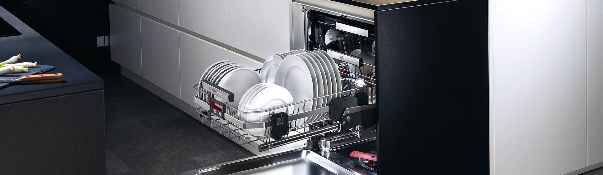 Встроенная посудомойка 45 см рейтинг. Посудомойка AEG 45 см встраиваемая. Встраиваемая посудомоечная машина Maunfeld MLP 06im. Посудомоечная машина AEG 45 см встраиваемая 2003 года. Полновстраиваемая посудомоечная машина 45 см.