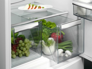 Холодильники AEG с внутренней подсветкой LED Bulb