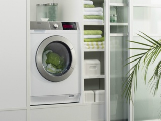 Опция Soft Plus в стиральных машинах AEG – равномерное распределение кондиционера