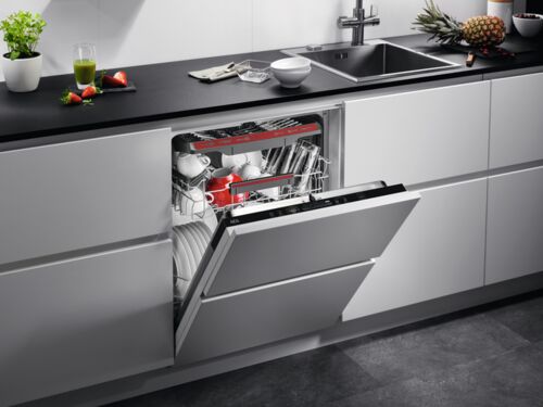Посудомоечная машина Aeg FSB53927Z